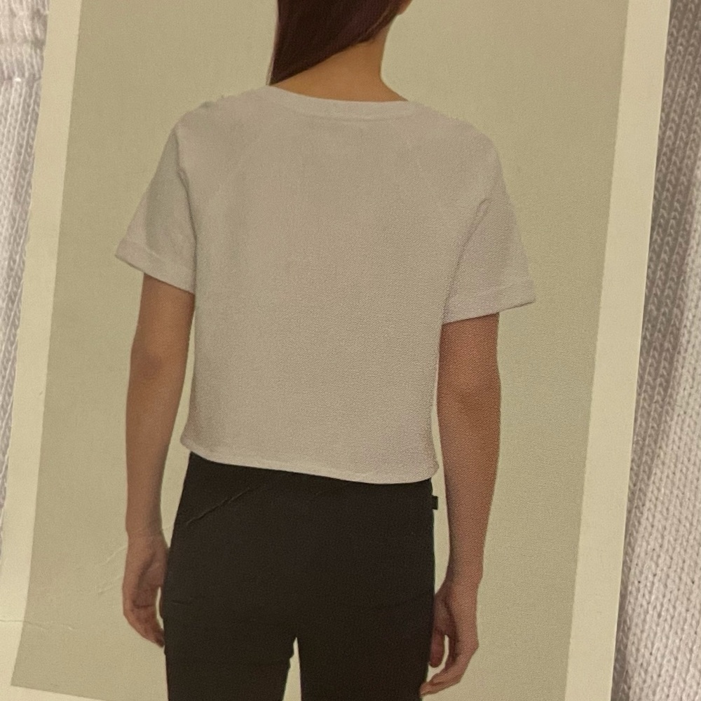Calvin Klein Crop top - Picture 2 of 6